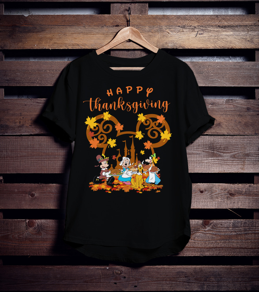 Happy Thanksgiving Mickey And Friends Disneyland Castle T-Shirt