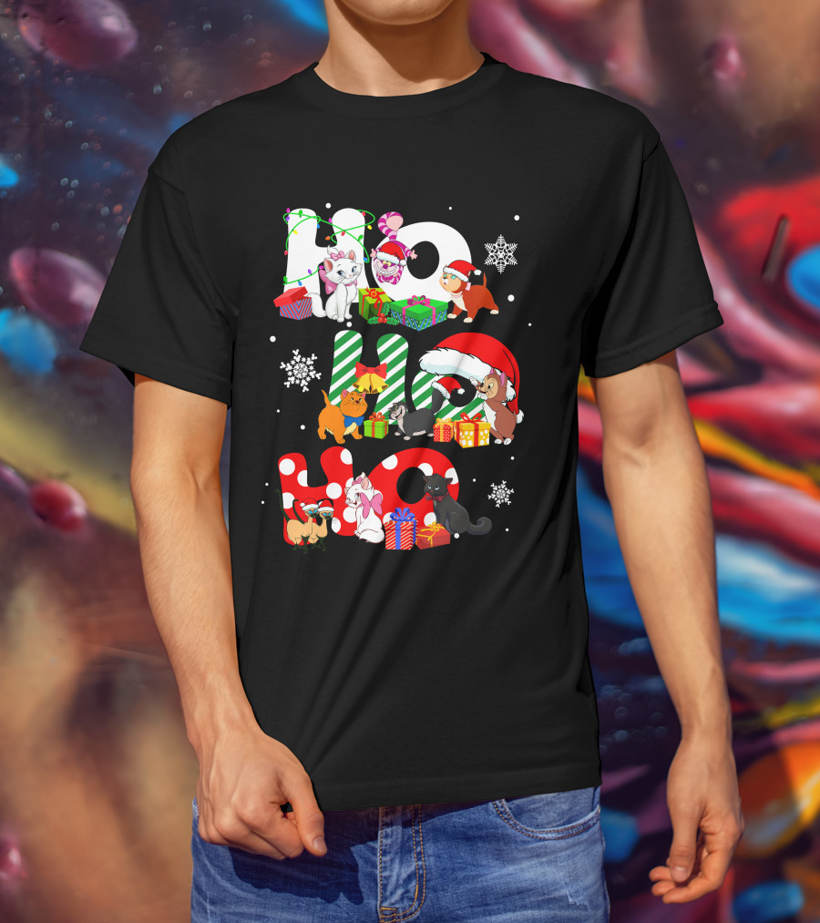 Disney Hohoho Christmas Cats Snowflakes Presents T-Shirt