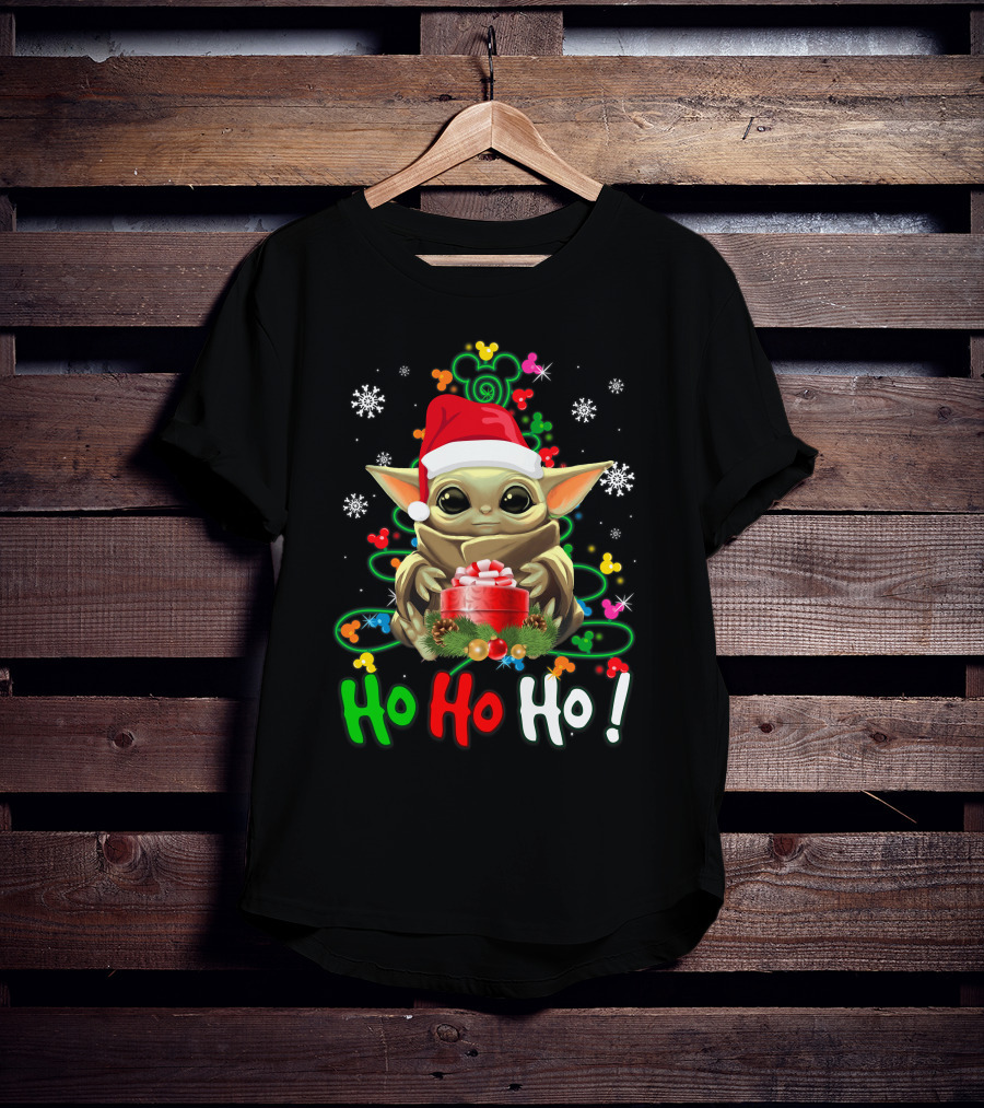 Ho Ho Ho Baby Yoda Christmas Santa Hat Gift Snowflakes T-Shirt