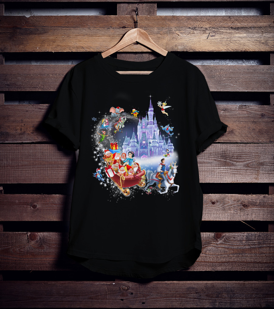 Snow White And Disney Friends Christmas Castle Adventure T-Shirt