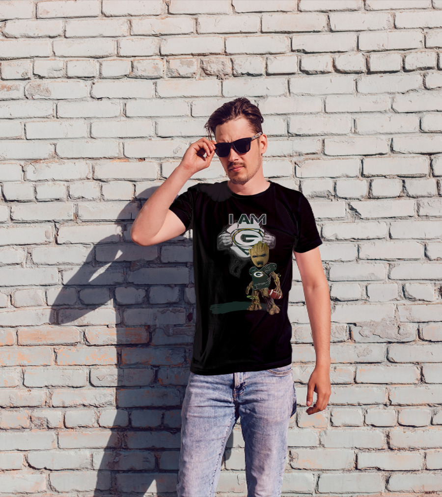 Packers Baby Groot I Am Green Bay Football Fan T-Shirt
