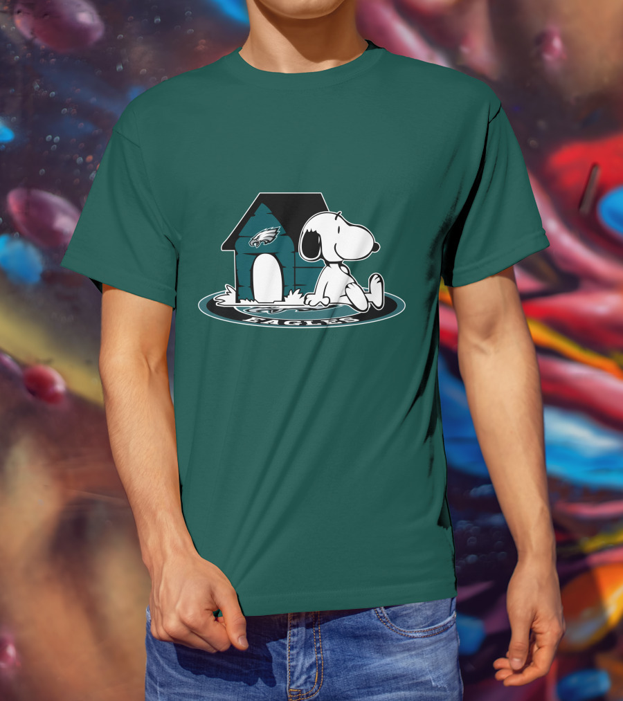 Philadelphia Eagles Snoopy Now And Forever Football Fan T-Shirt