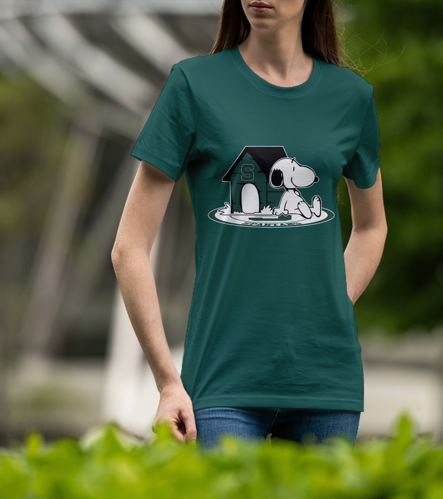 Michigan State Spartans Fan Now And Forever Snoopy Peanuts Doghouse T-Shirt