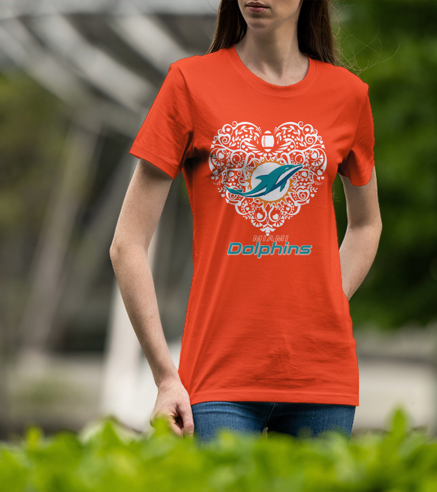 Love My Miami Dolphins Heart Football Theme T-Shirt