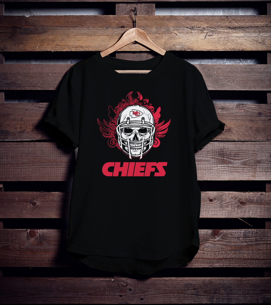 Kansas City Chiefs Skull Helmet T-Shirt