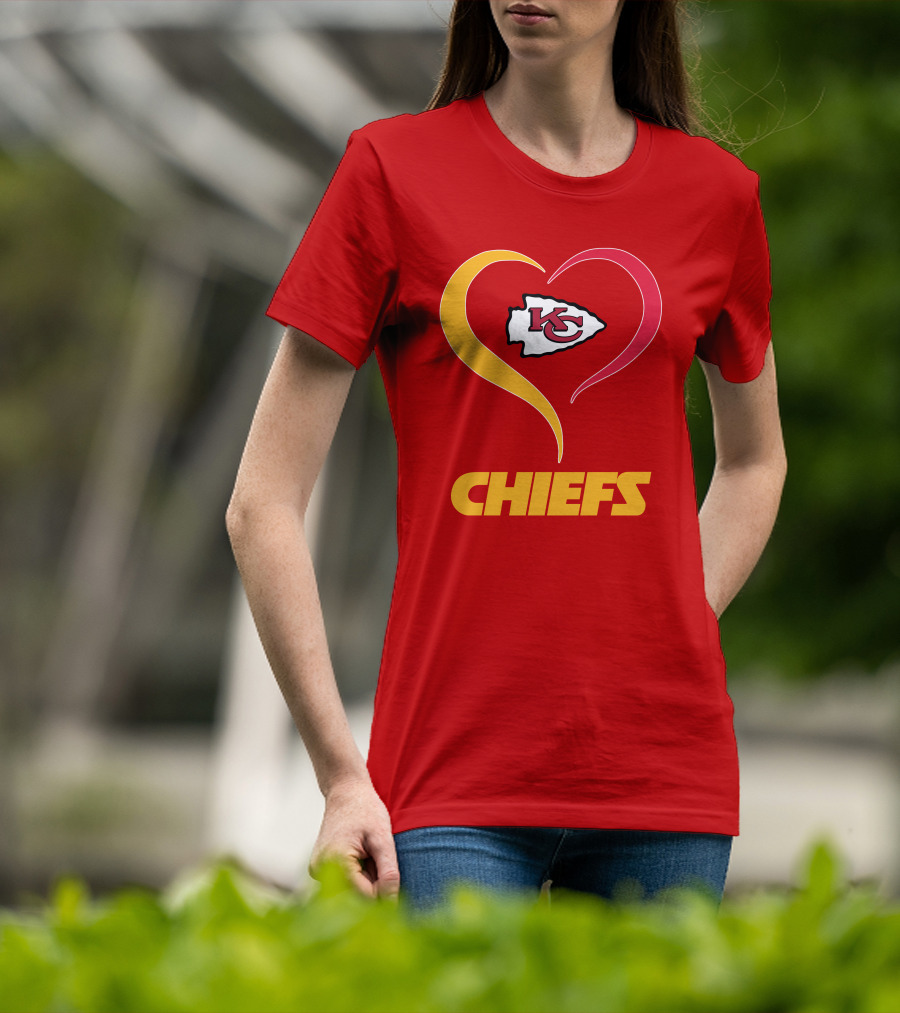 Kansas City Chiefs Heart Logo Chiefs T-Shirt