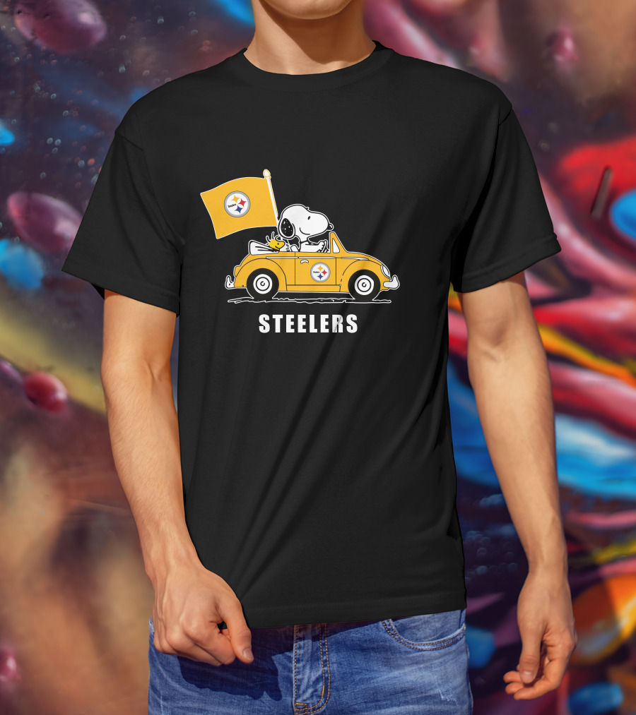 Pittsburgh Steelers Snoopy Driving Yellow Car With Flag T-Shirt