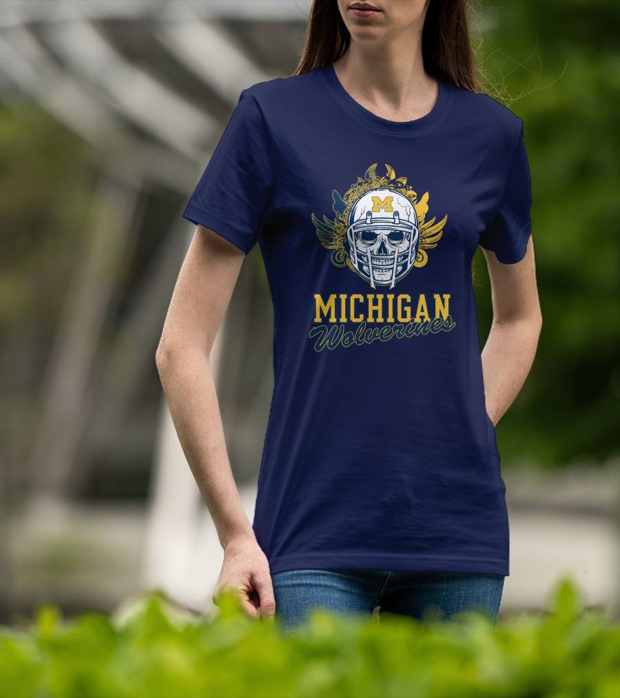Michigan Wolverines Skull Helmet With Floral Wings T-Shirt