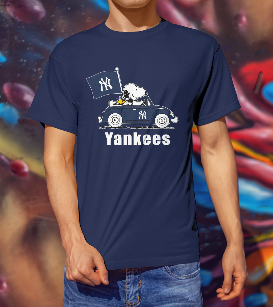 Yankees Snoopy Car New York Yankees Flag T-Shirt