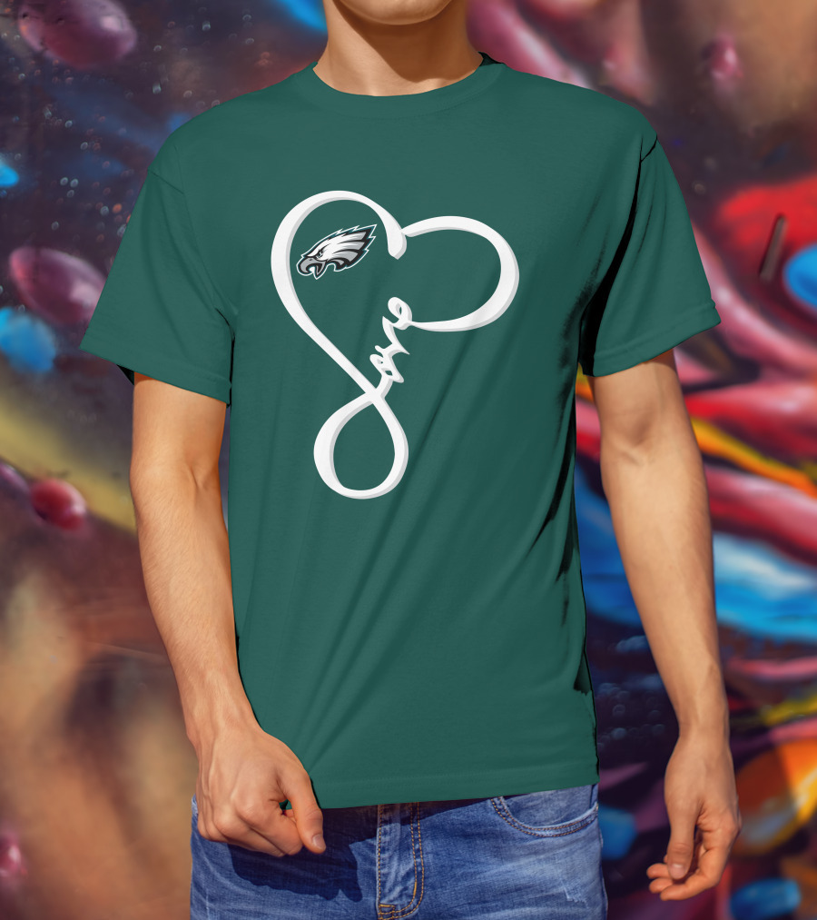 Philadelphia Eagles Love Heart T-Shirt