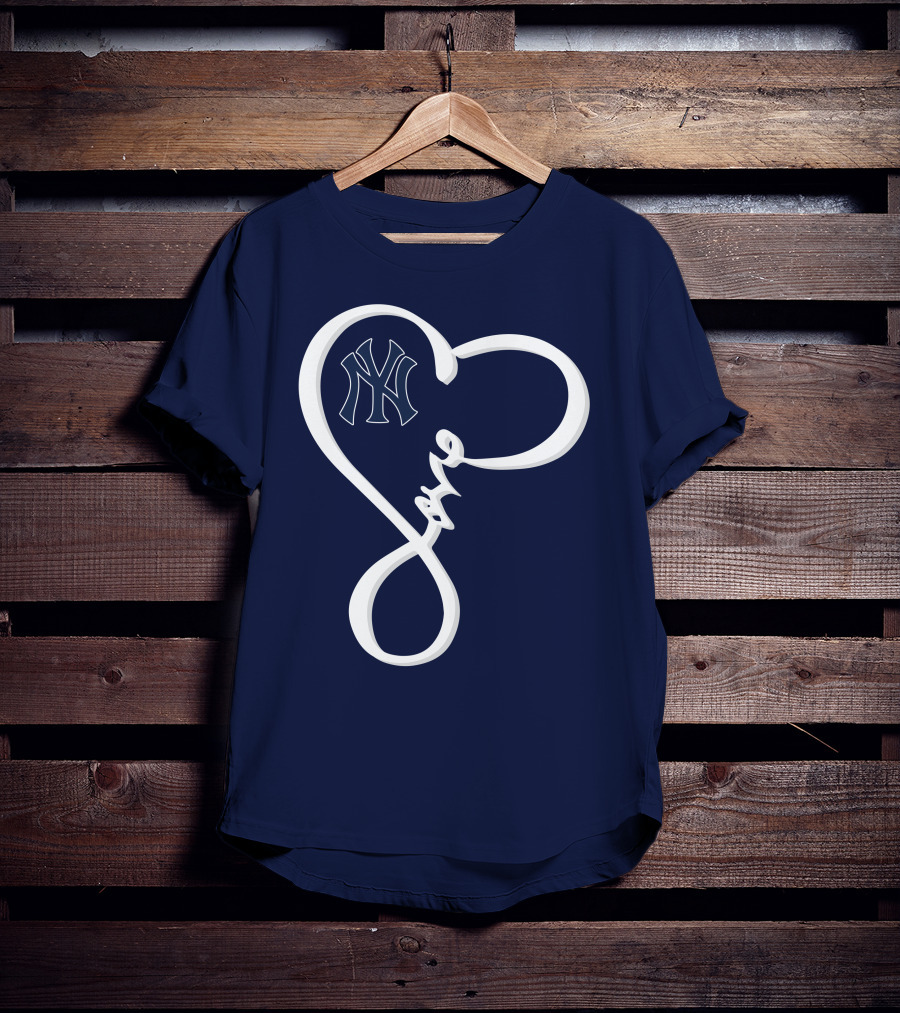 Yankees Love Heart T-Shirt