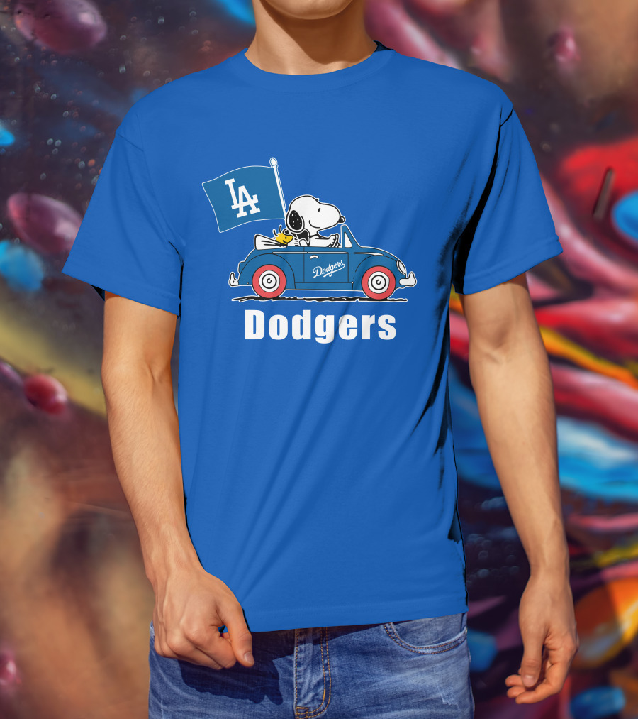 Dodgers Snoopy Woodstock Driving Car LA Flag T-Shirt