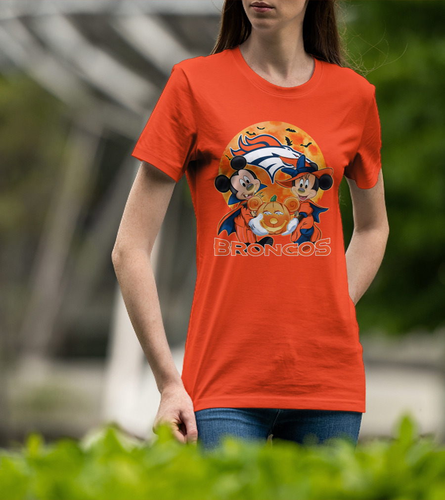 Denver Broncos Mickey Mouse And Minnie Mouse Halloween Broncos T-Shirt