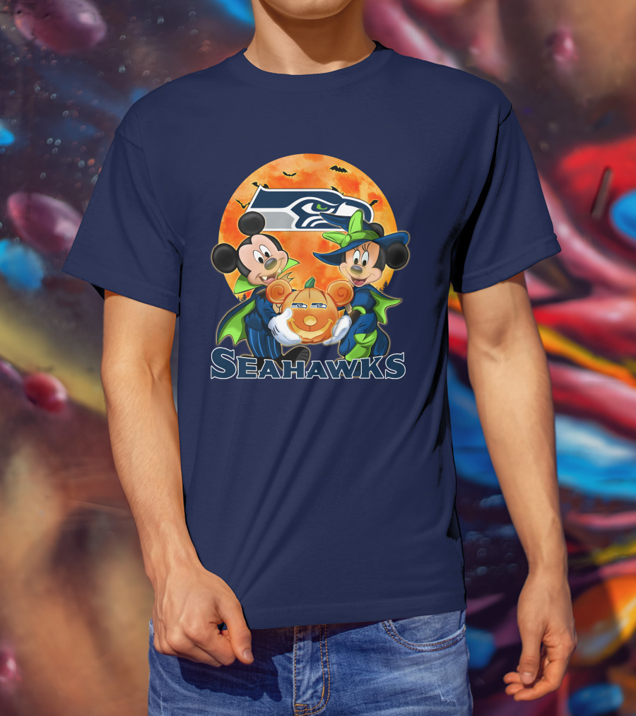 Seattle Seahawks Mickey Mouse And Minnie Mouse Halloween Pumpkin T-Shirt
