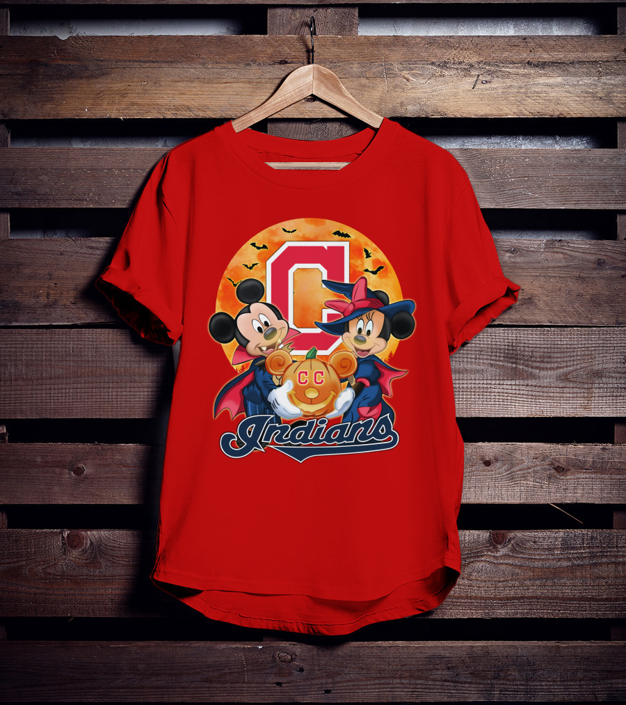 Cleveland Indians Mickey Mouse Minnie Mouse Halloween C Logo Pumpkin T-Shirt