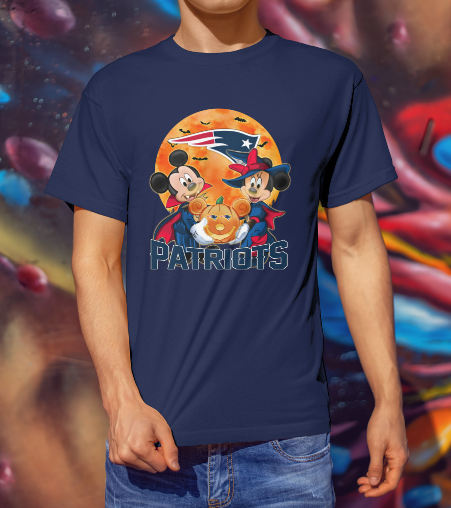 Patriots Halloween Mickey Mouse And Minnie Mouse With Pumpkin And New England Football T-Shirt