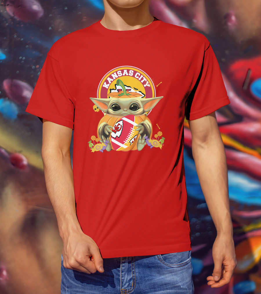 Halloween Pumpkin Baby Yoda Kansas City Chiefs Football Hug T-Shirt