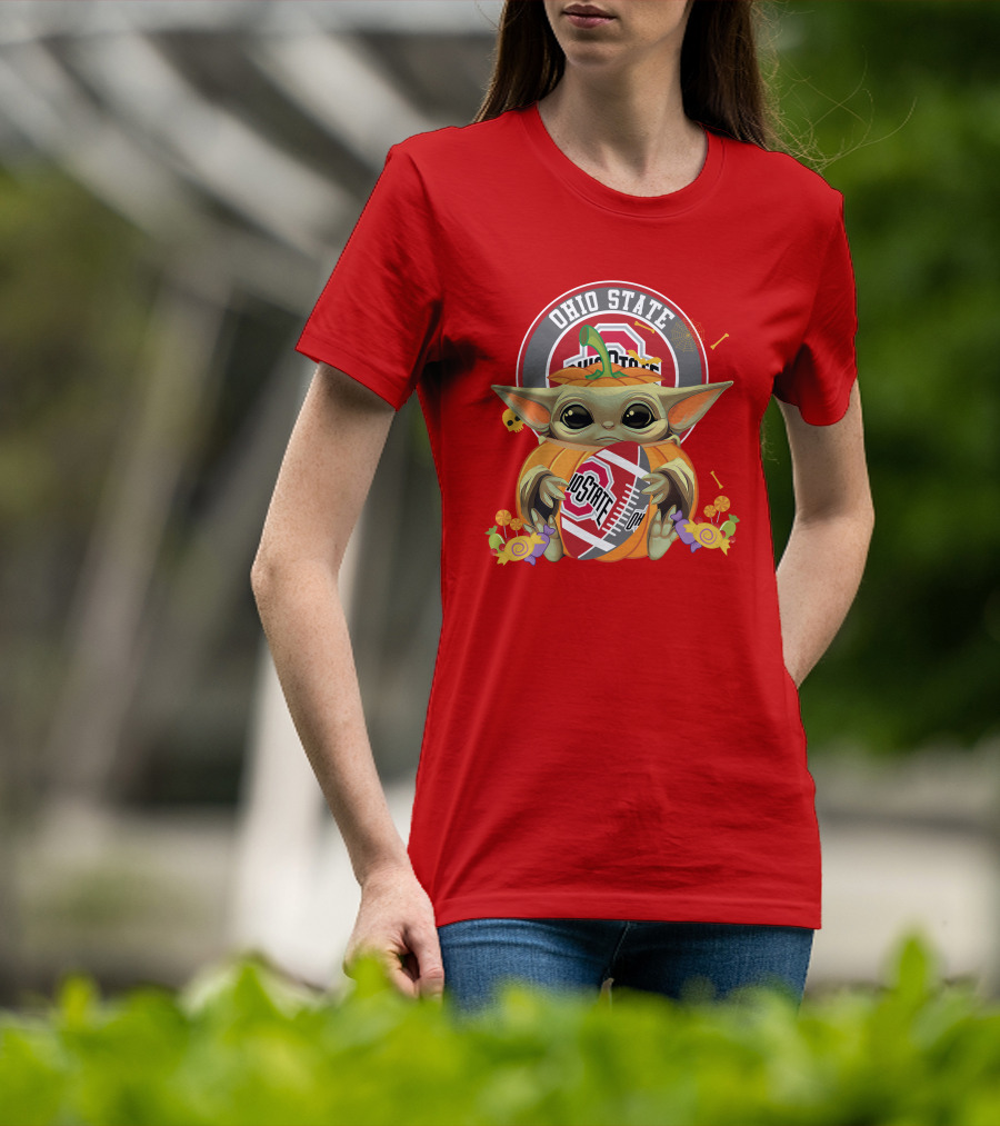 Halloween Pumpkin Ohio State Buckeyes Baby Yoda Hug Football T-Shirt