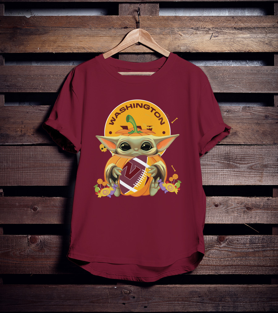 Halloween Baby Yoda Pumpkin Hugging Washington Football Team T-Shirt