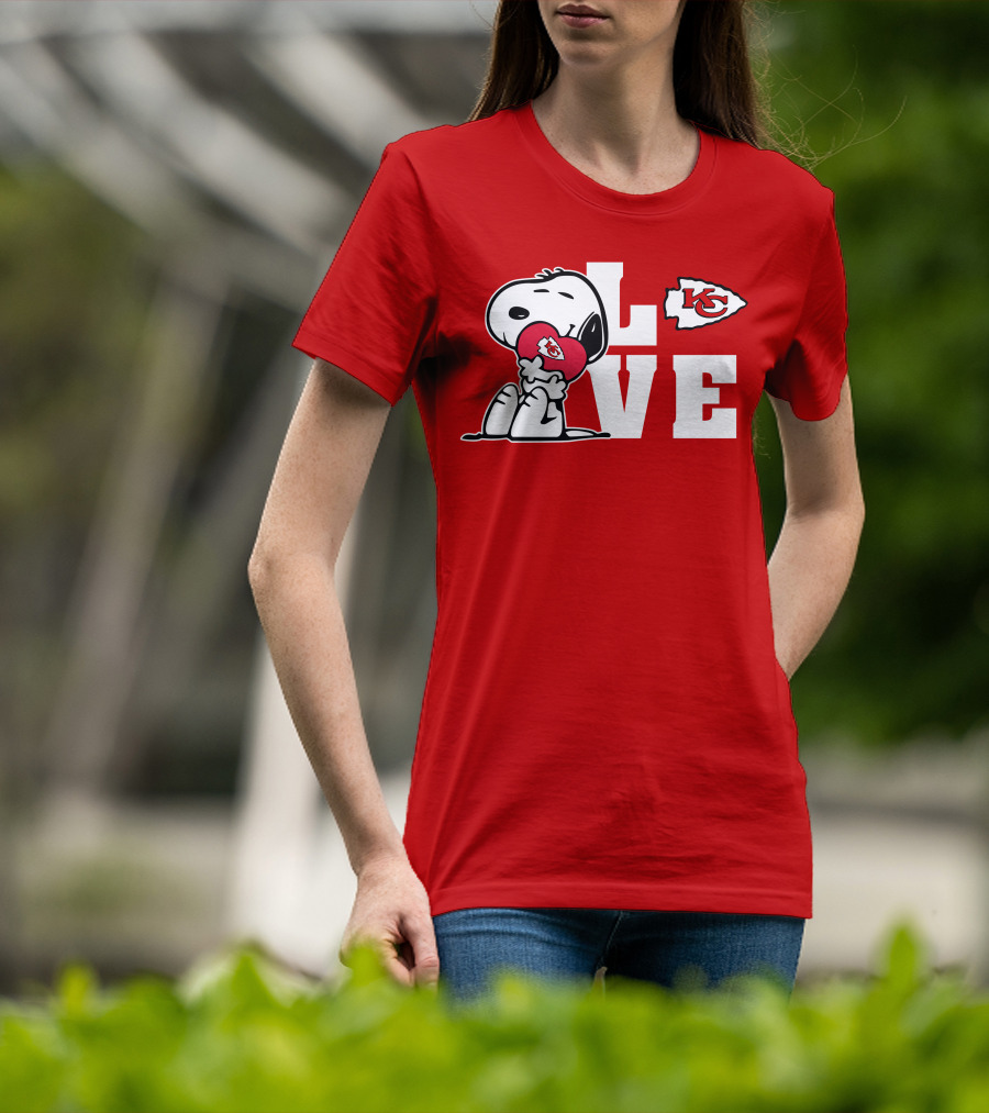 Snoopy Love Kc Kansas City Chiefs T-Shirt