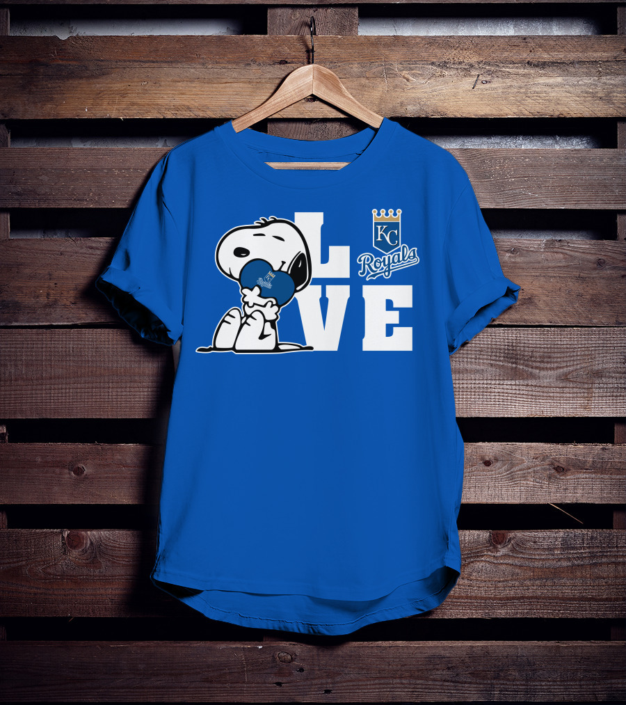 Snoopy Love Kc Royals With Heart T-Shirt