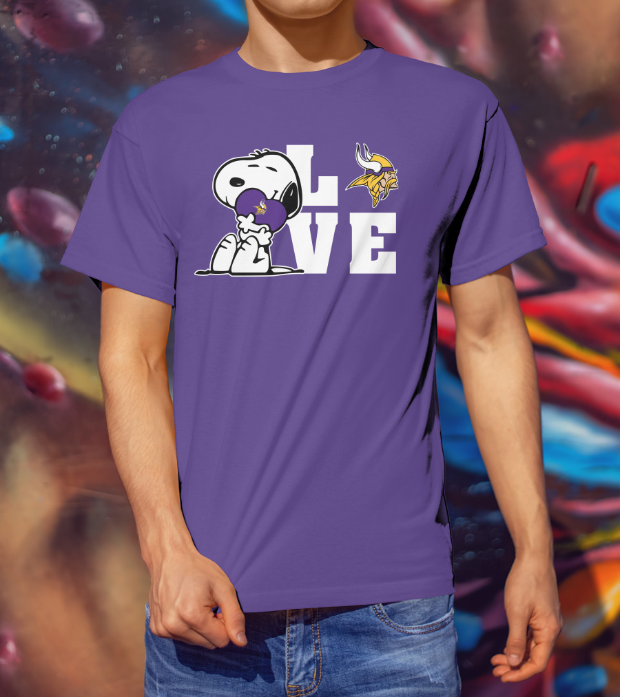Snoopy Love Minnesota Vikings Logo Heart Hug T-Shirt