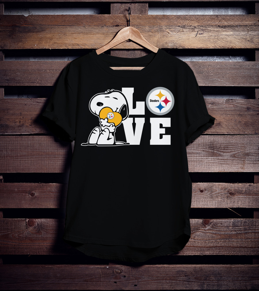 Snoopy Love Pittsburgh Steelers Football Fans T-Shirt