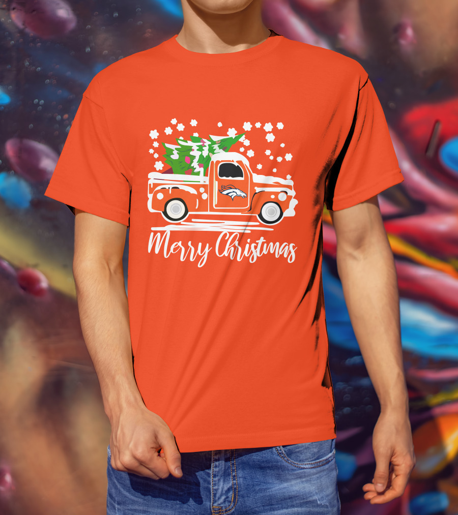 Denver Broncos Vintage Truck Merry Christmas Snowflakes T-Shirt