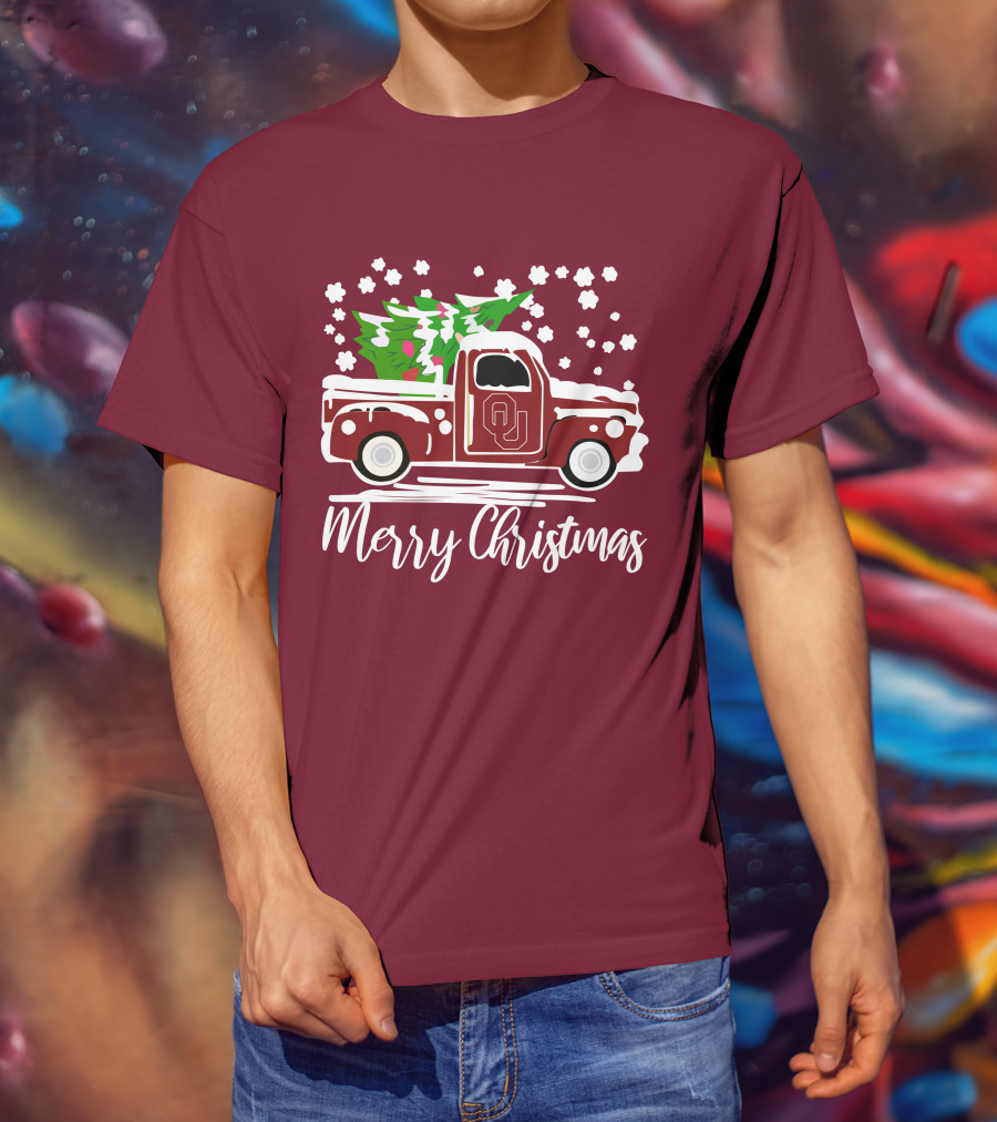 Merry Christmas Oklahoma Sooners Vintage Truck With Tree T-Shirt