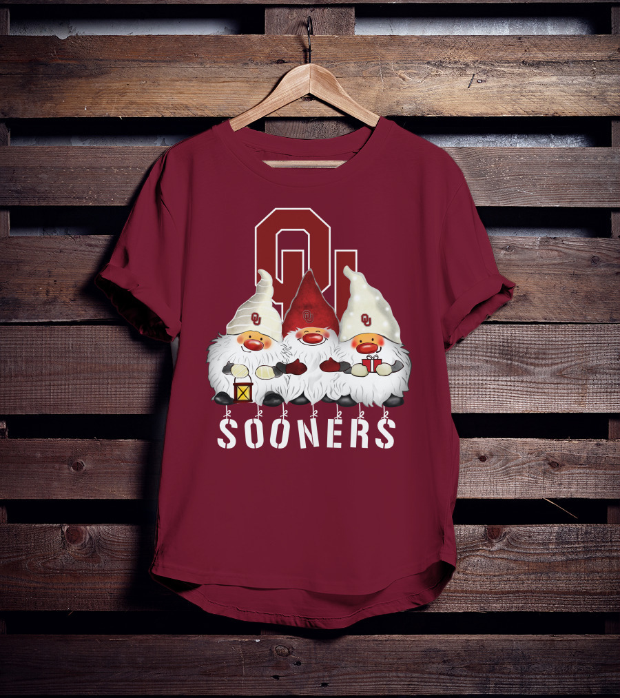 Oklahoma Sooners Christmas Gnomes Happy Holidays T-Shirt