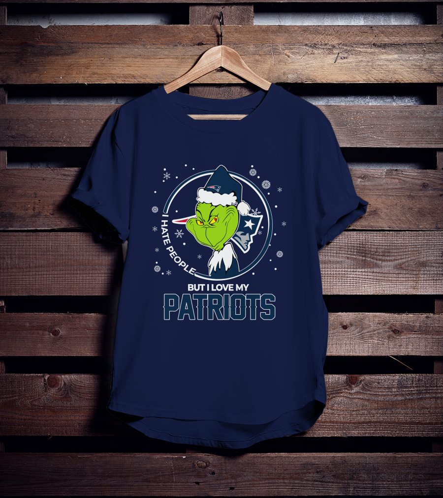 Christmas Grinch I Hate People But I Love My Patriots T-Shirt