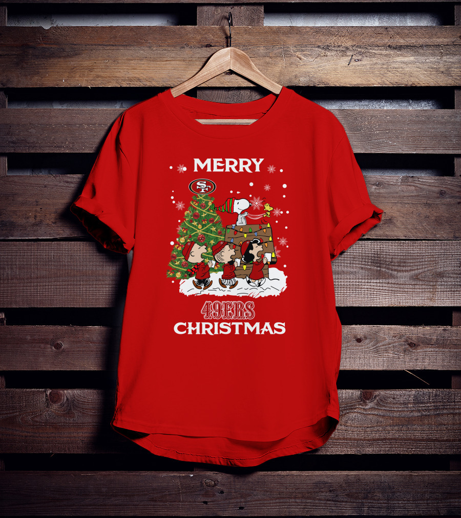 Merry 49ers Christmas San Francisco Peanuts Christmas Tree T-Shirt