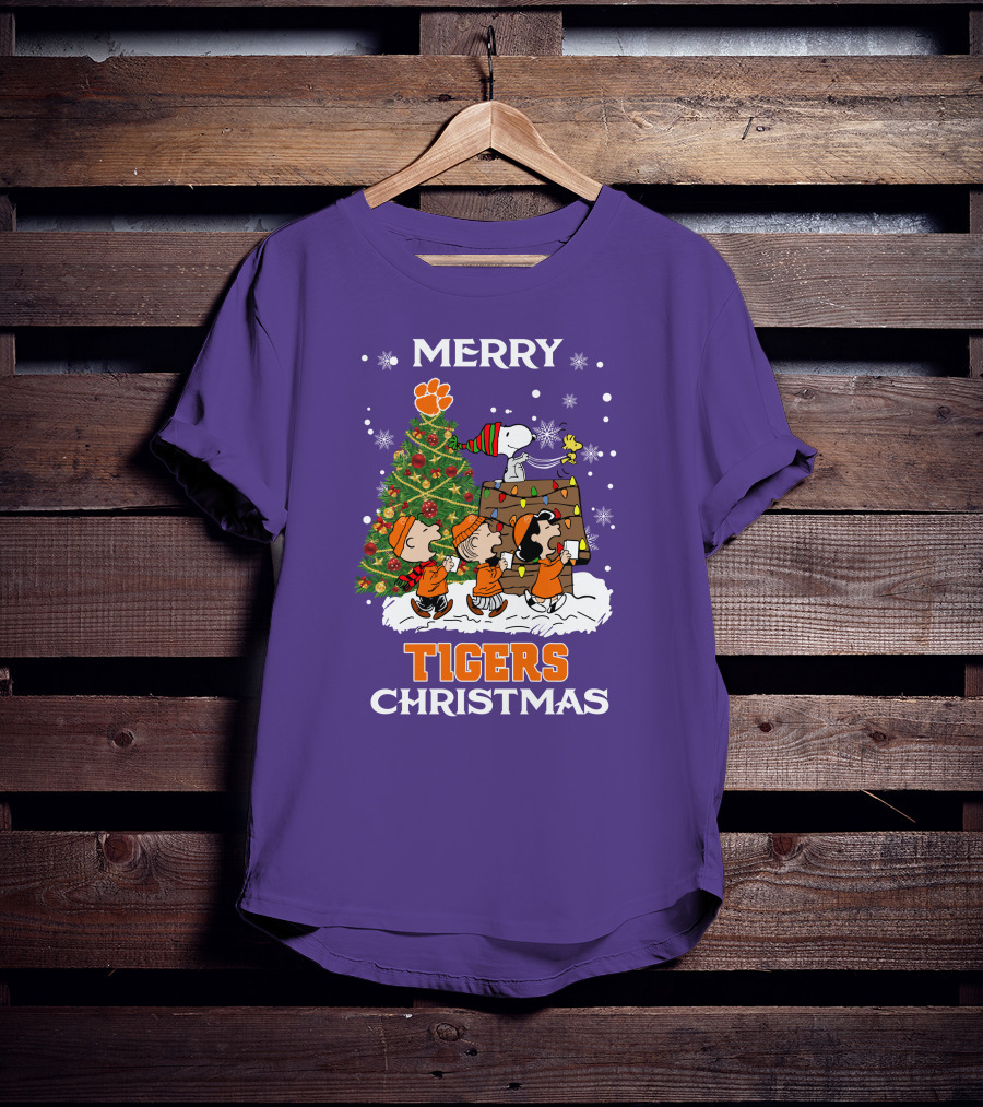 Merry Tigers Christmas Clemson The Peanut Christmas Tree T-Shirt