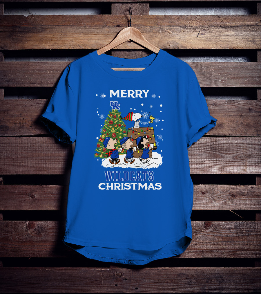 Wildcats Merry Christmas Peanuts Tree Kentucky T-Shirt