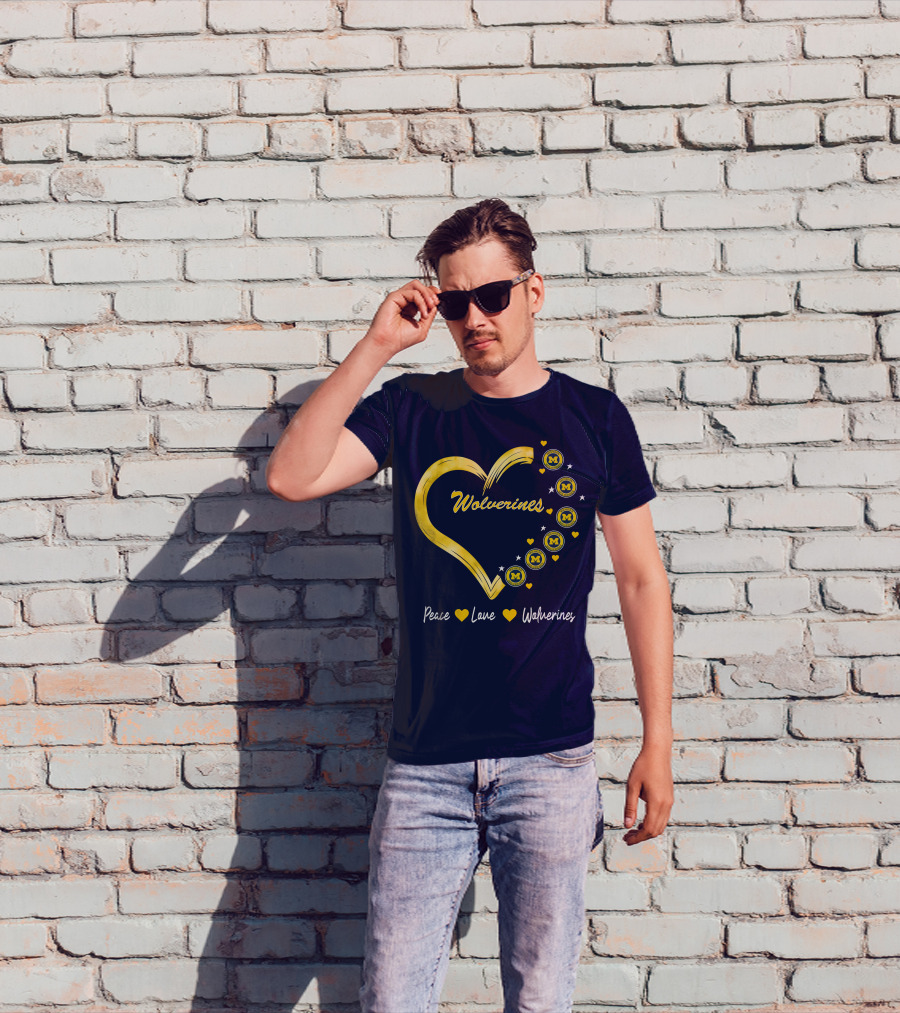 Peace Love Wolverines Heart M T-Shirt