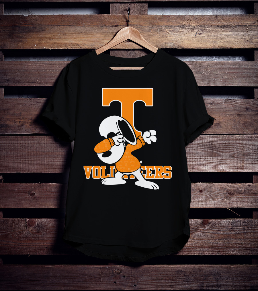 Tennessee Volunteers Snoopy Dabbing T-Shirt