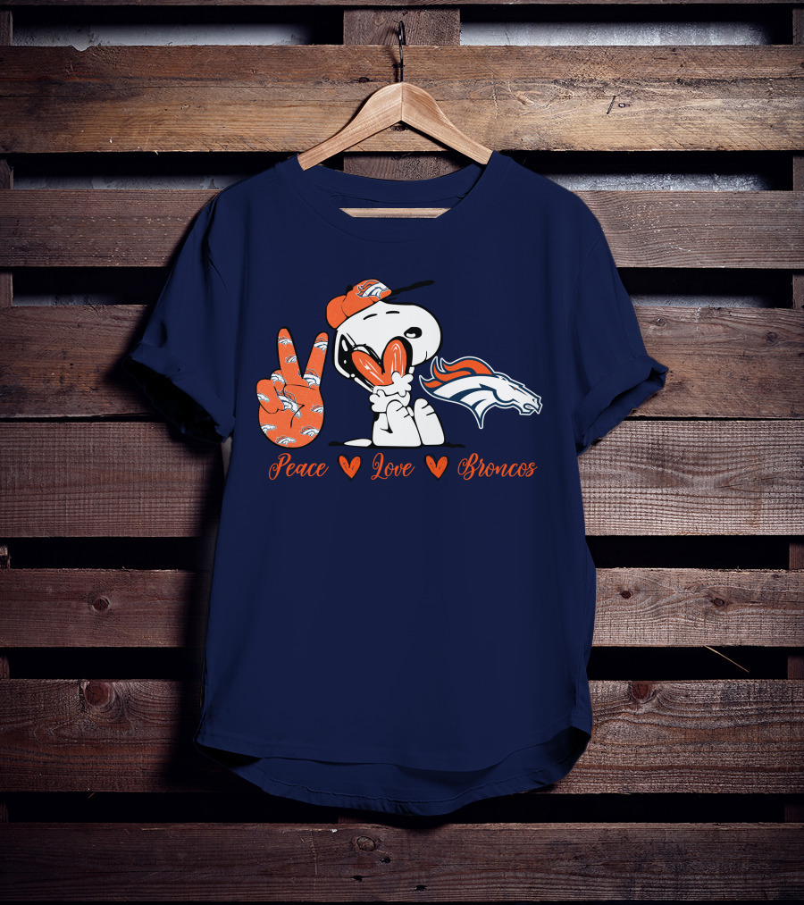 Peace Love Denver Broncos Snoopy Embrace T-Shirt