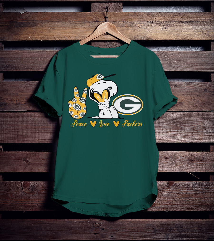 Peace Love Packers Snoopy Green Bay Packers T-Shirt