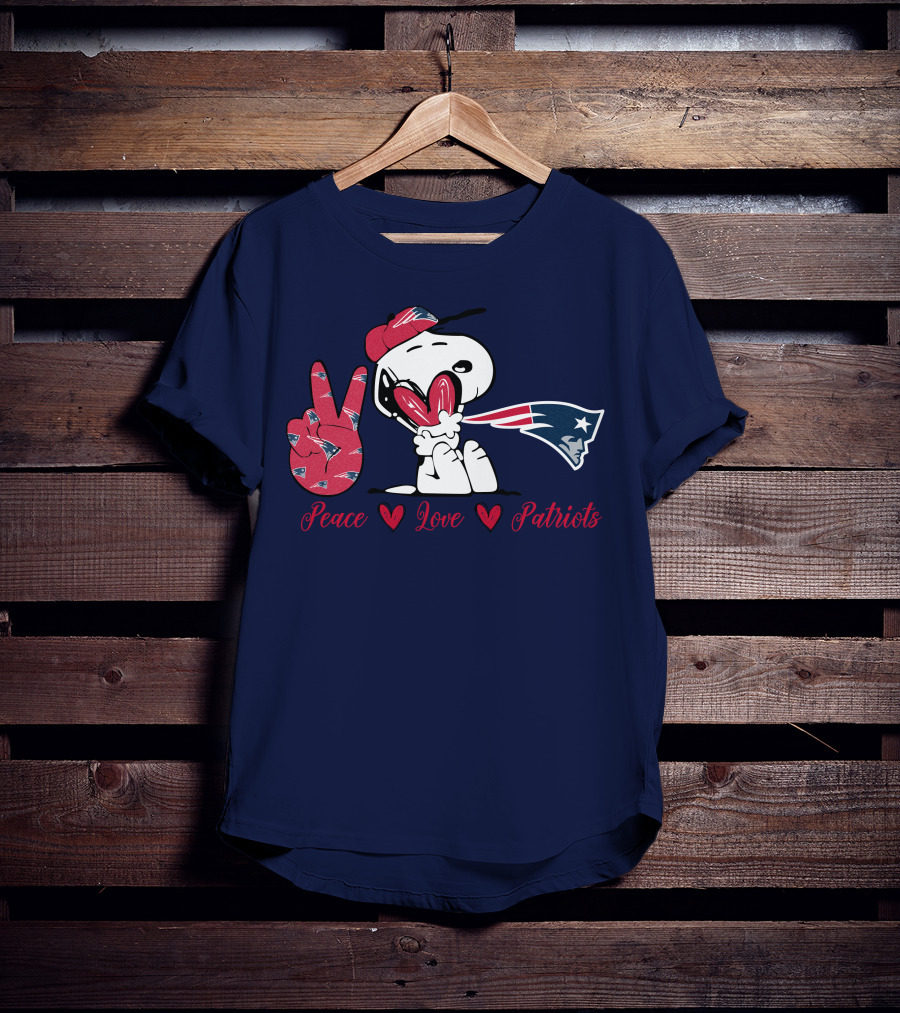 Peace Love Patriots Snoopy New England T-Shirt