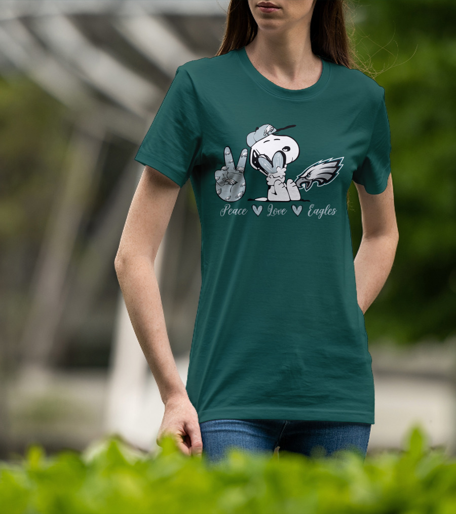 Peace Love Snoopy Philadelphia Eagles T-Shirt