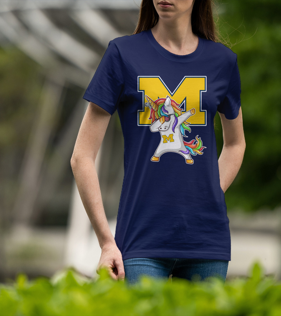 Michigan Wolverines Unicorn Dabbing M T-Shirt