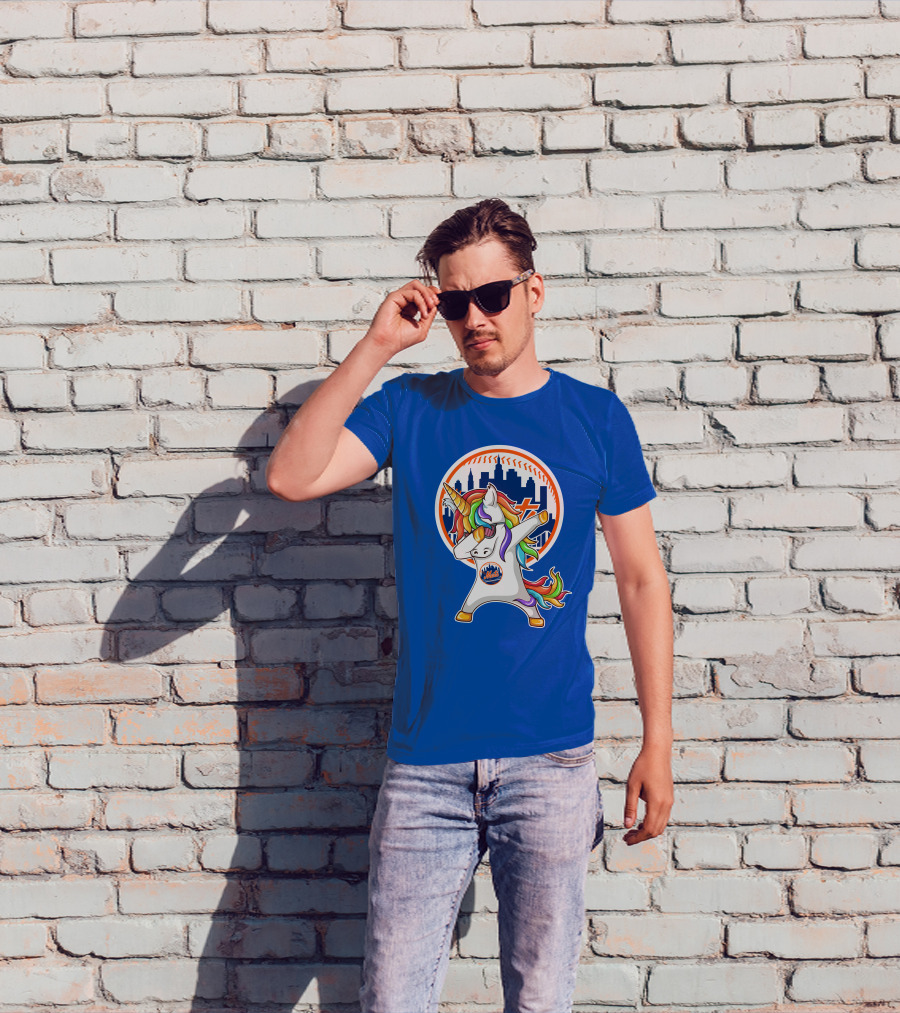 New York Mets Unicorn Dabbing Rainbow Skyline Baseball T-Shirt