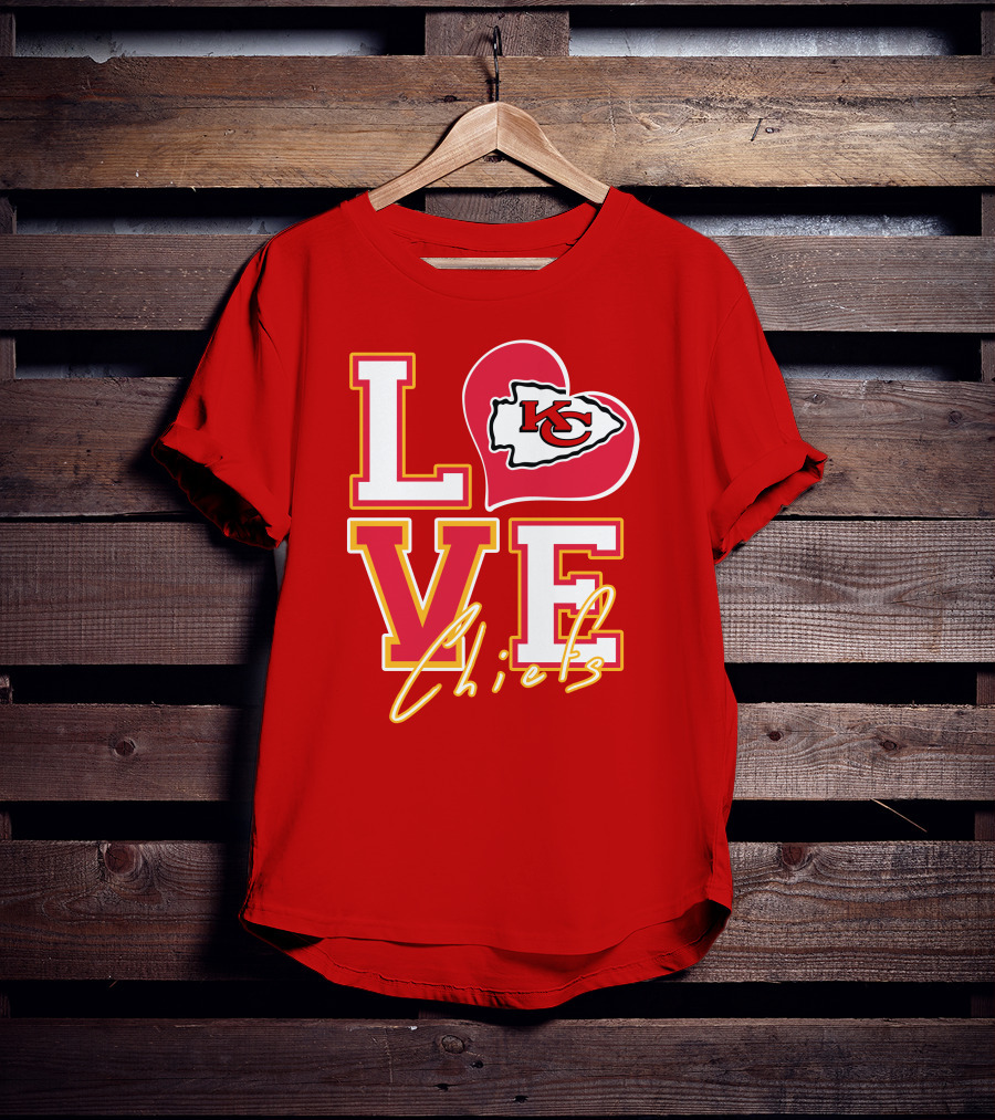 LOVE Chiefs KC Arrowhead Heart T-Shirt