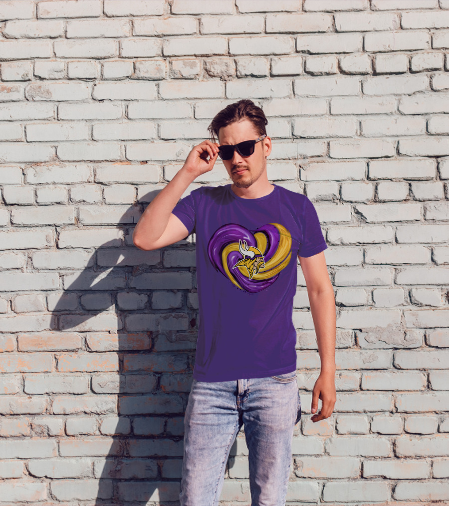 Minnesota Vikings Heart Swirl Viking Helmet T-Shirt
