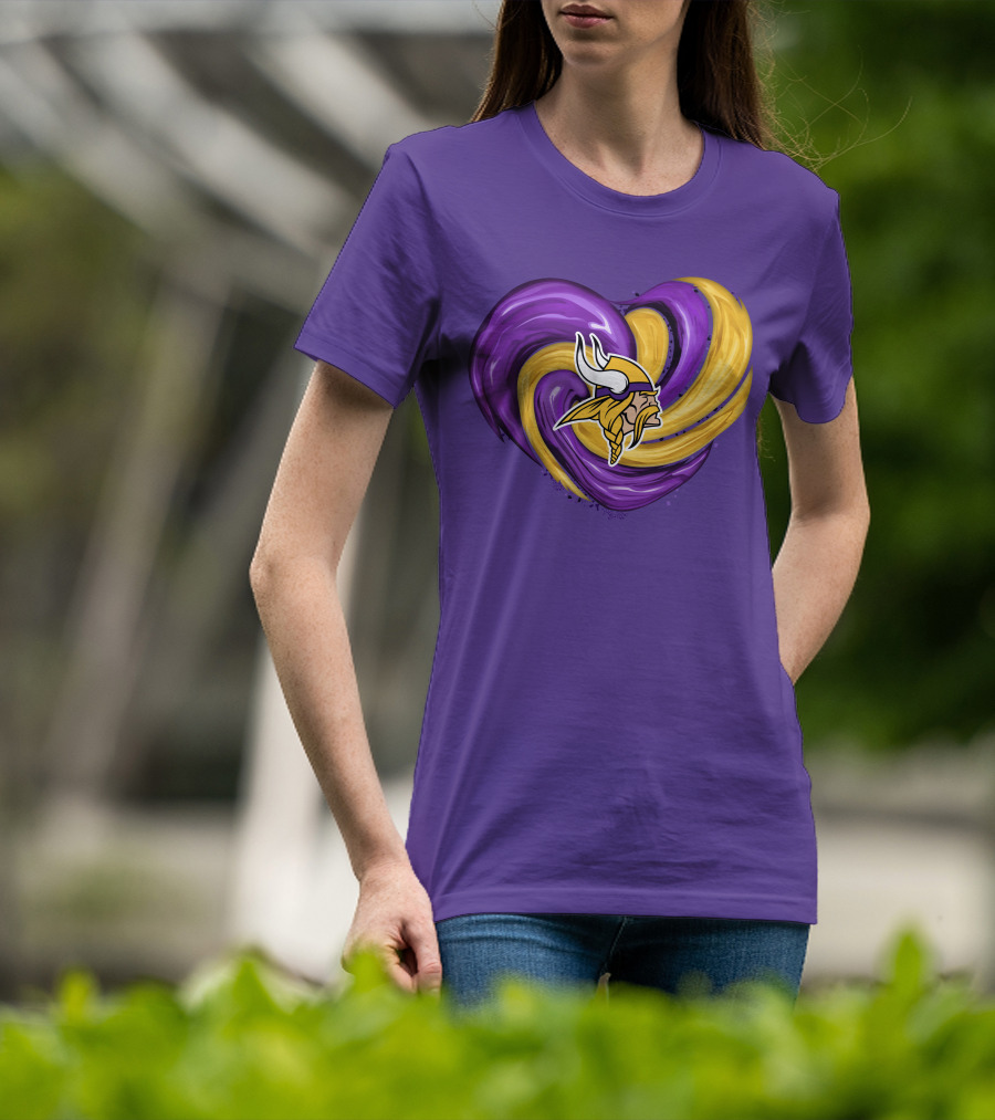 Minnesota Vikings Heart Swirl Viking Helmet T-Shirt