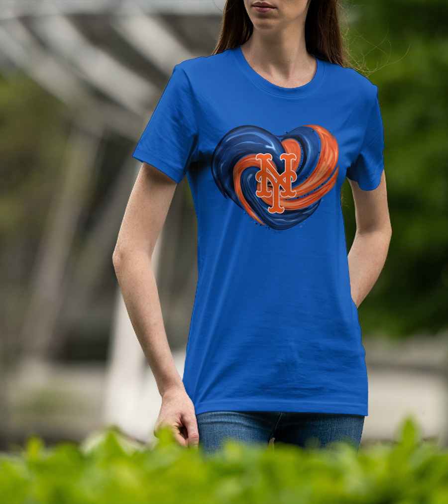 New York Mets Heart Swirl Icon Emblem T-Shirt