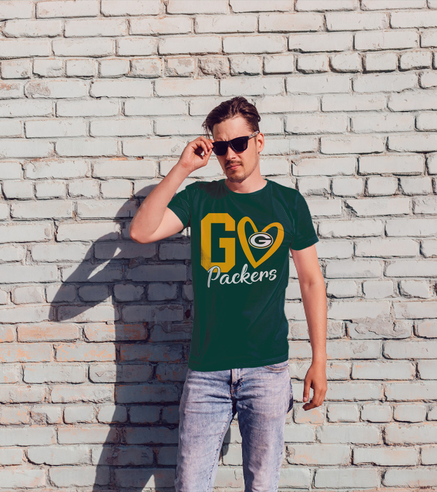 Go Packers Heart Logo Green Bay Enthusiasm T-Shirt