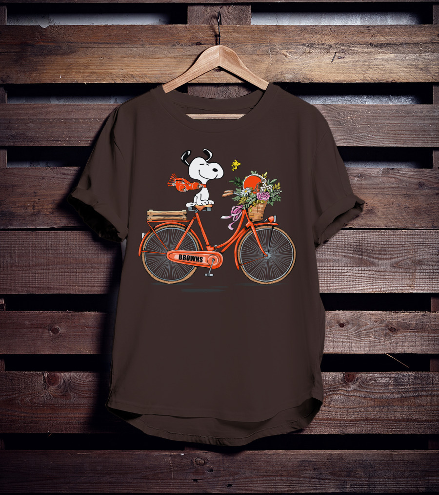 Cleveland Browns Snoopy Woodstock Flower Bicycle T-Shirt