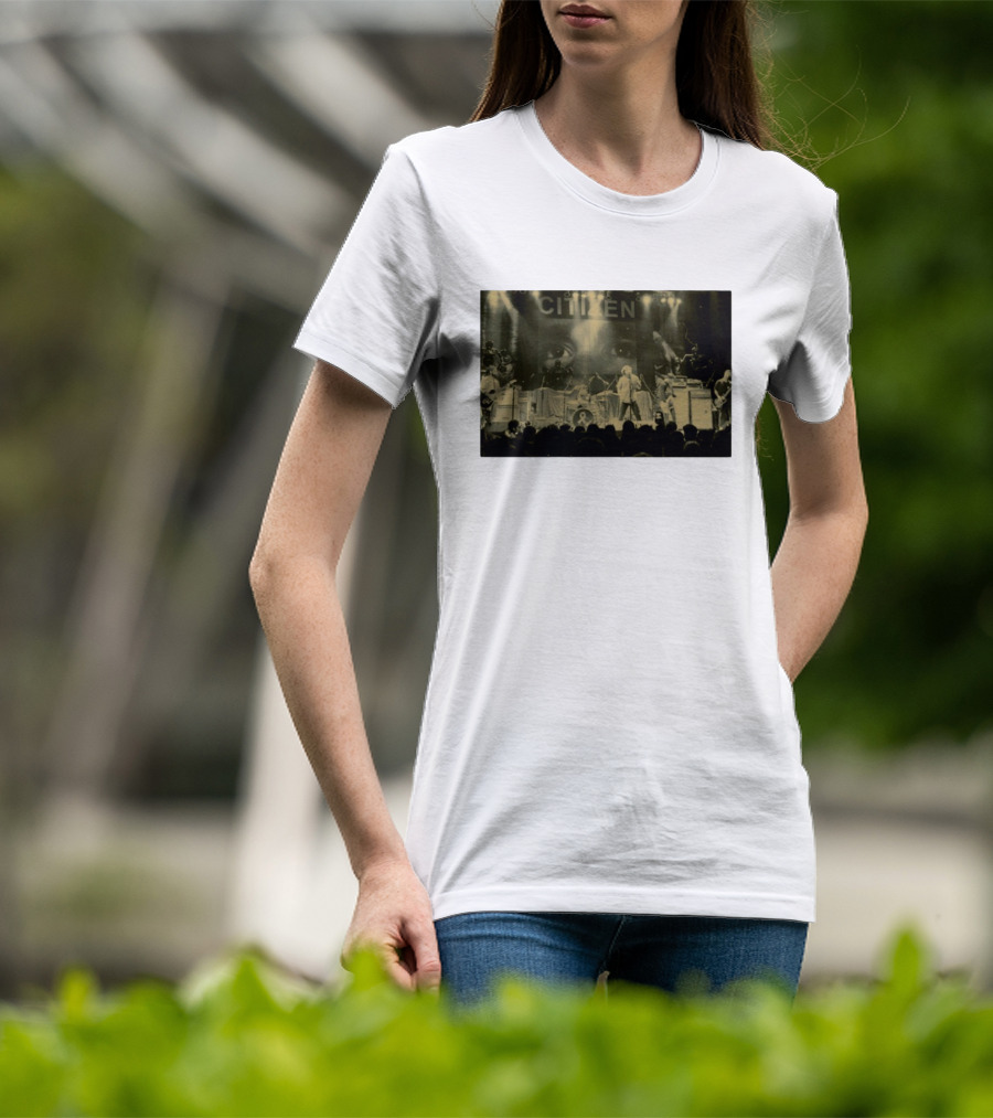 Citizen Be Mine Pull Me In Two I Will Mold Myself Just For You Concert Stage Performance Eyes Banner T-Shirt