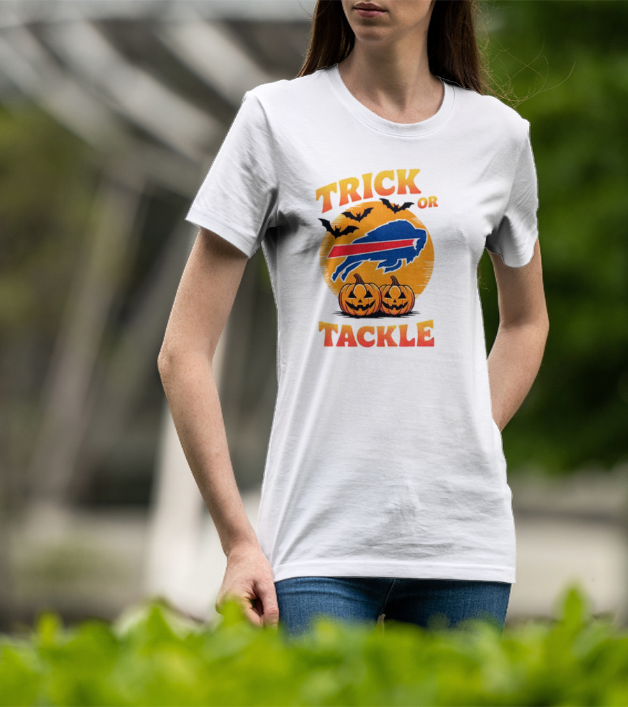 Buffalo Bills Trick Or Tackle Halloween Pumpkins And Bats T-Shirt